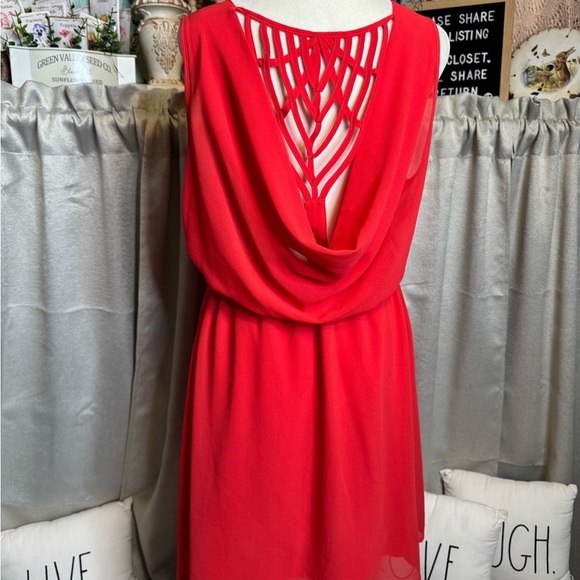 Ya Los Angeles Red Sleeveless Midi Sundress - Picture 3 of 7